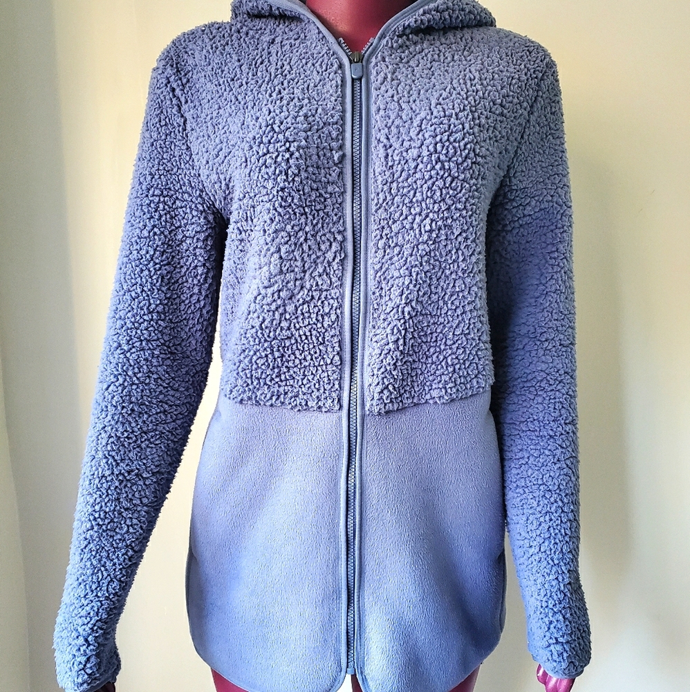 ❤️ FILA Long fleece Teddy Jacket/ SOLD